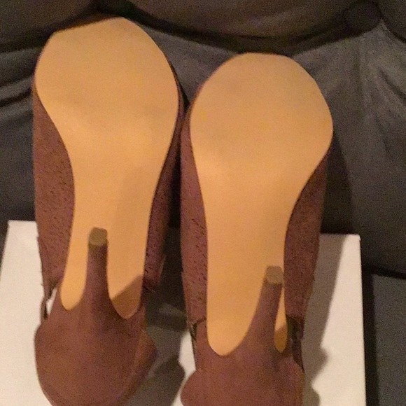 Lauren Conrad Peep Toe Heel - New - Picture 3 of 5